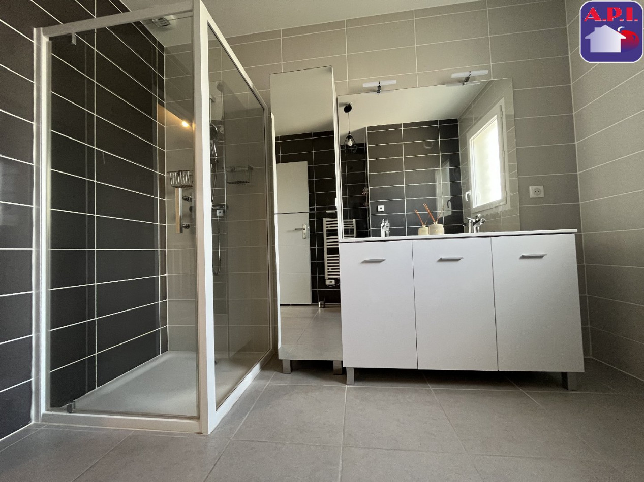 vente Maison La Tour Du Crieu - Photo 6