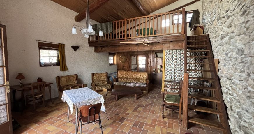 vente Ensemble immobilier Belcaire