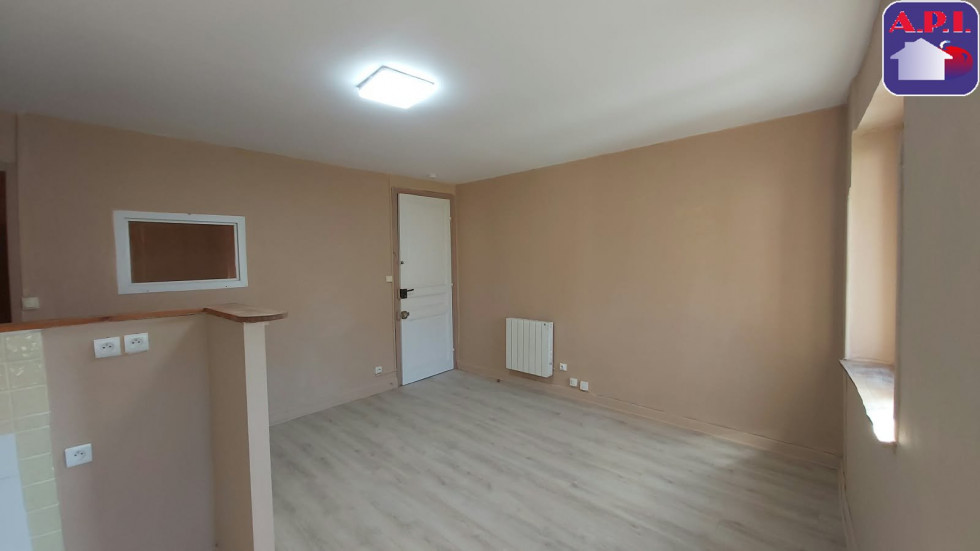 location Studio Tarascon Sur Ariege - Photo 3
