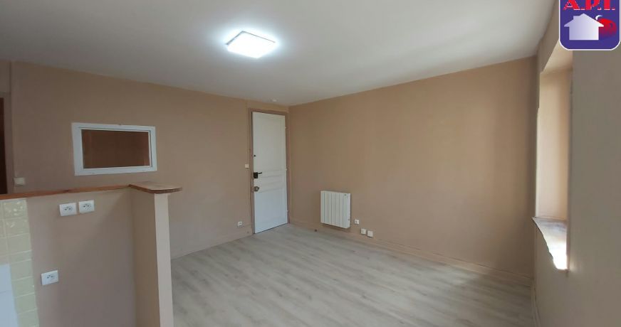 location Studio Tarascon Sur Ariege