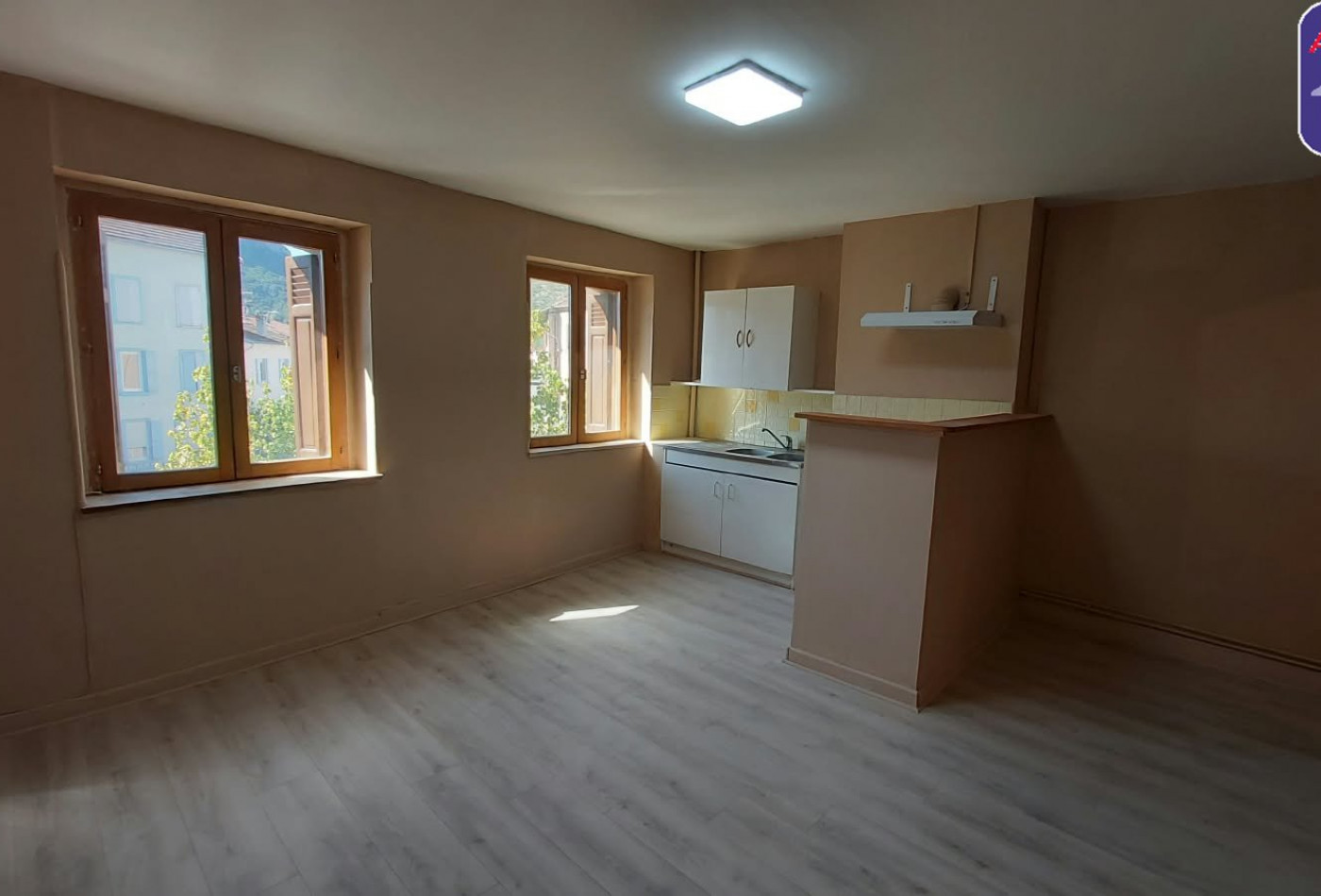 location Studio Tarascon Sur Ariege - Photo 1