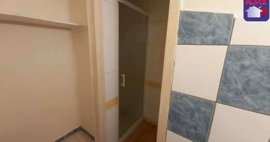 location Studio Tarascon Sur Ariege