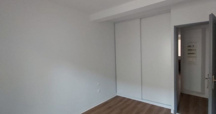 location Appartement rénové Tarascon Sur Ariege