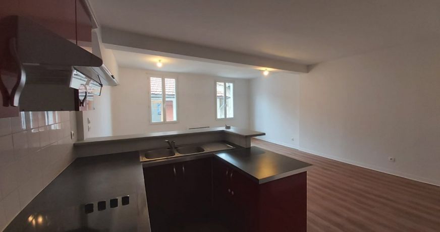 location Appartement rénové Tarascon Sur Ariege