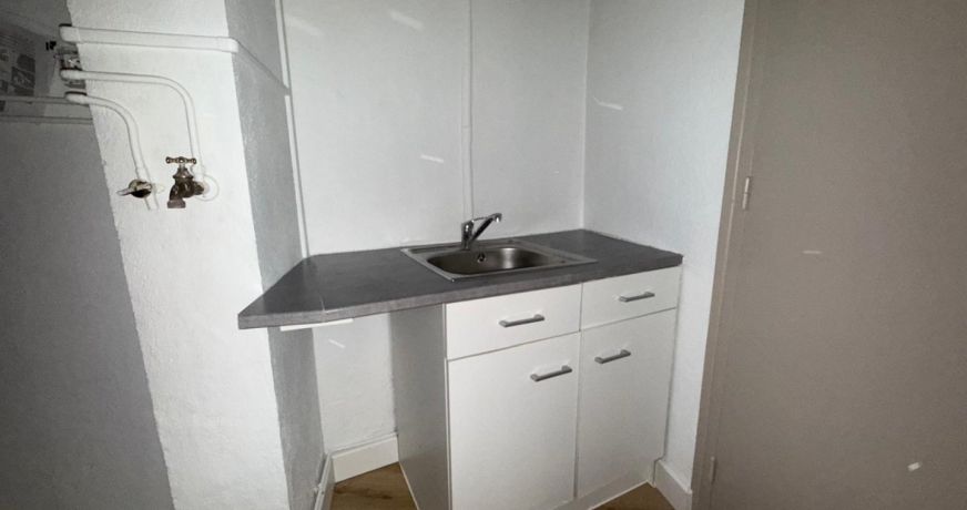 location Local commercial Foix