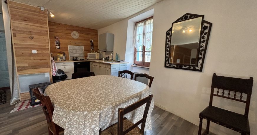 vente Maison de village Comus