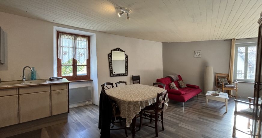 vente Maison de village Comus