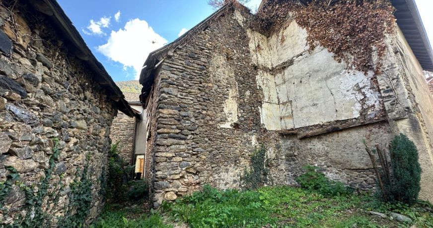 vente Grange Sentein