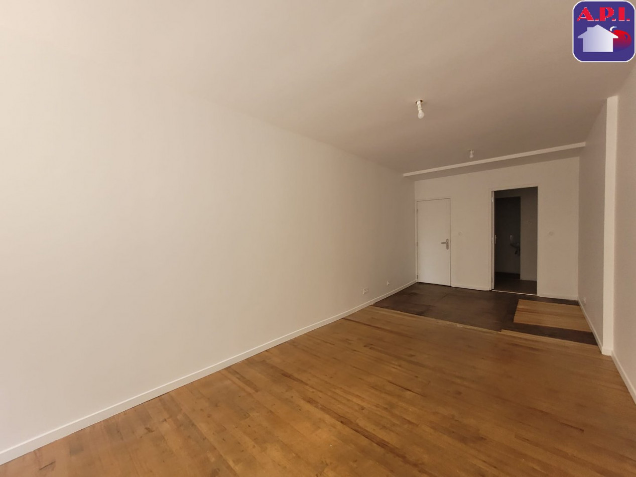 location Local commercial Foix - Photo 3