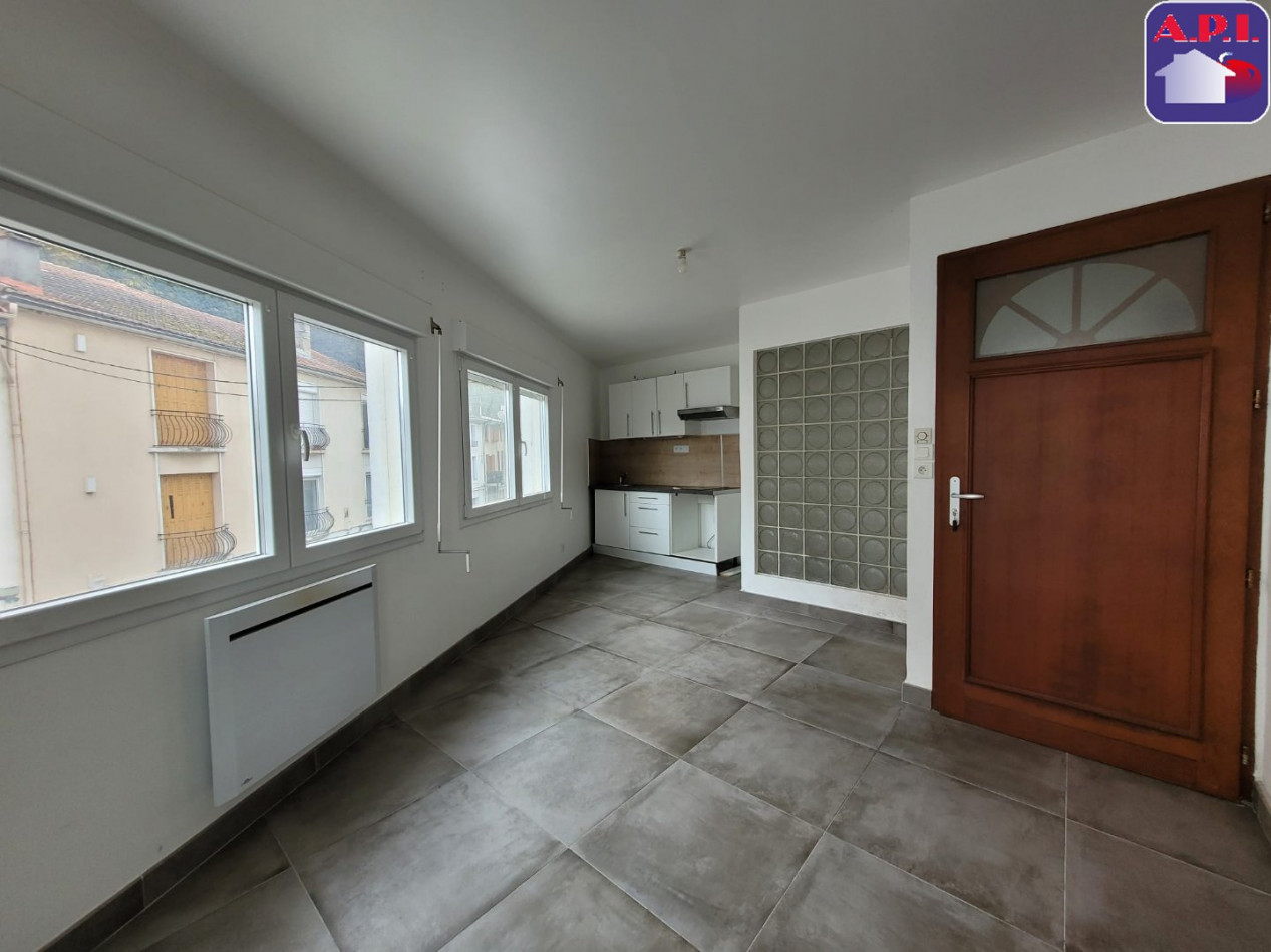 location Maison Lavelanet - Photo 1