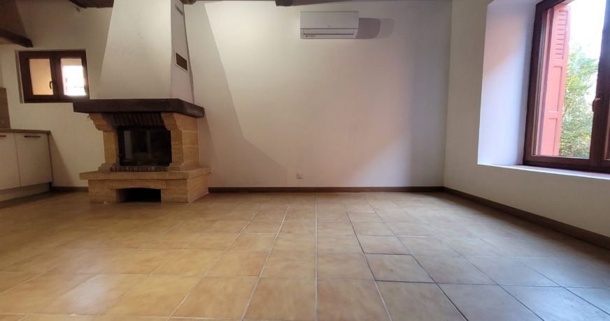 location Maison de village Soueix