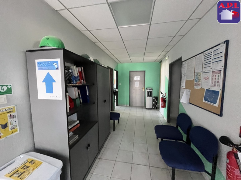 location Bâtiment Pamiers - Photo 4