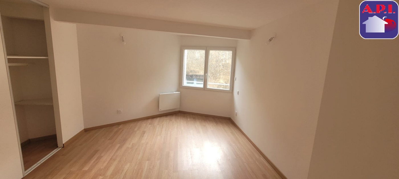 location Maison Crampagna - Photo 12