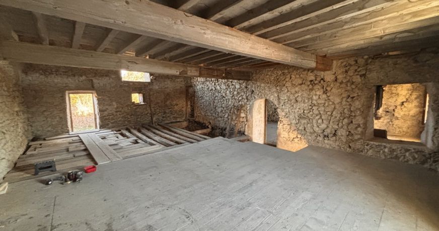 vente Maison de village Belvis