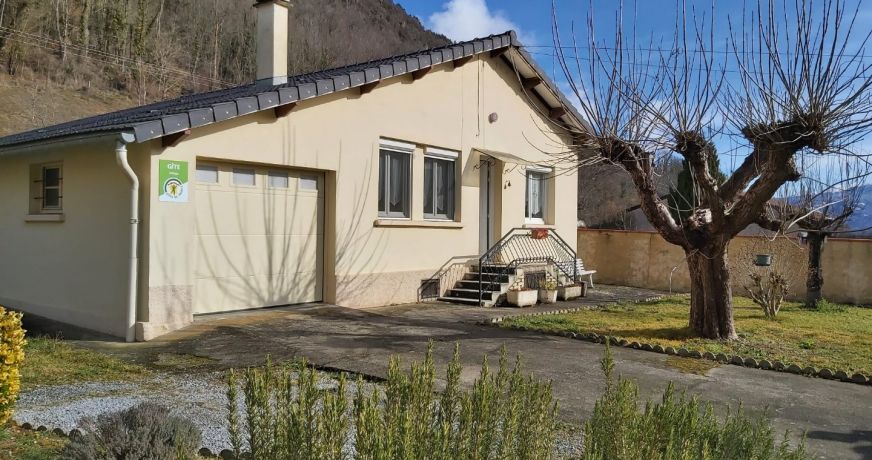 location Maison Saurat