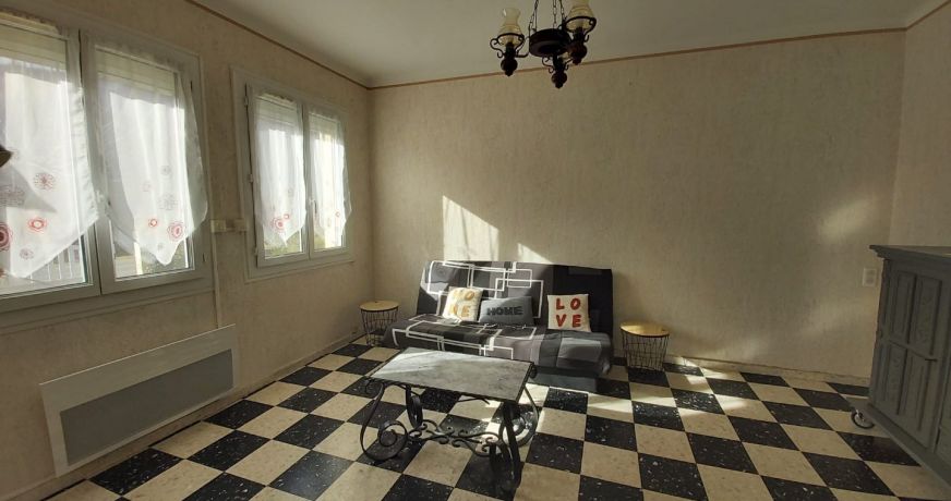 location Maison Saurat