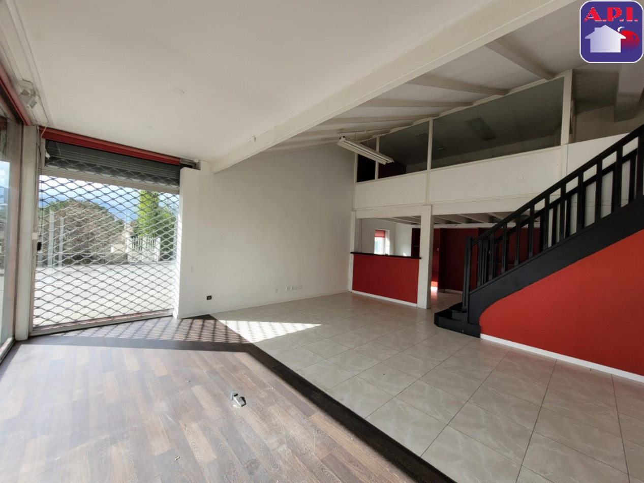 location Local commercial Foix - Photo 6