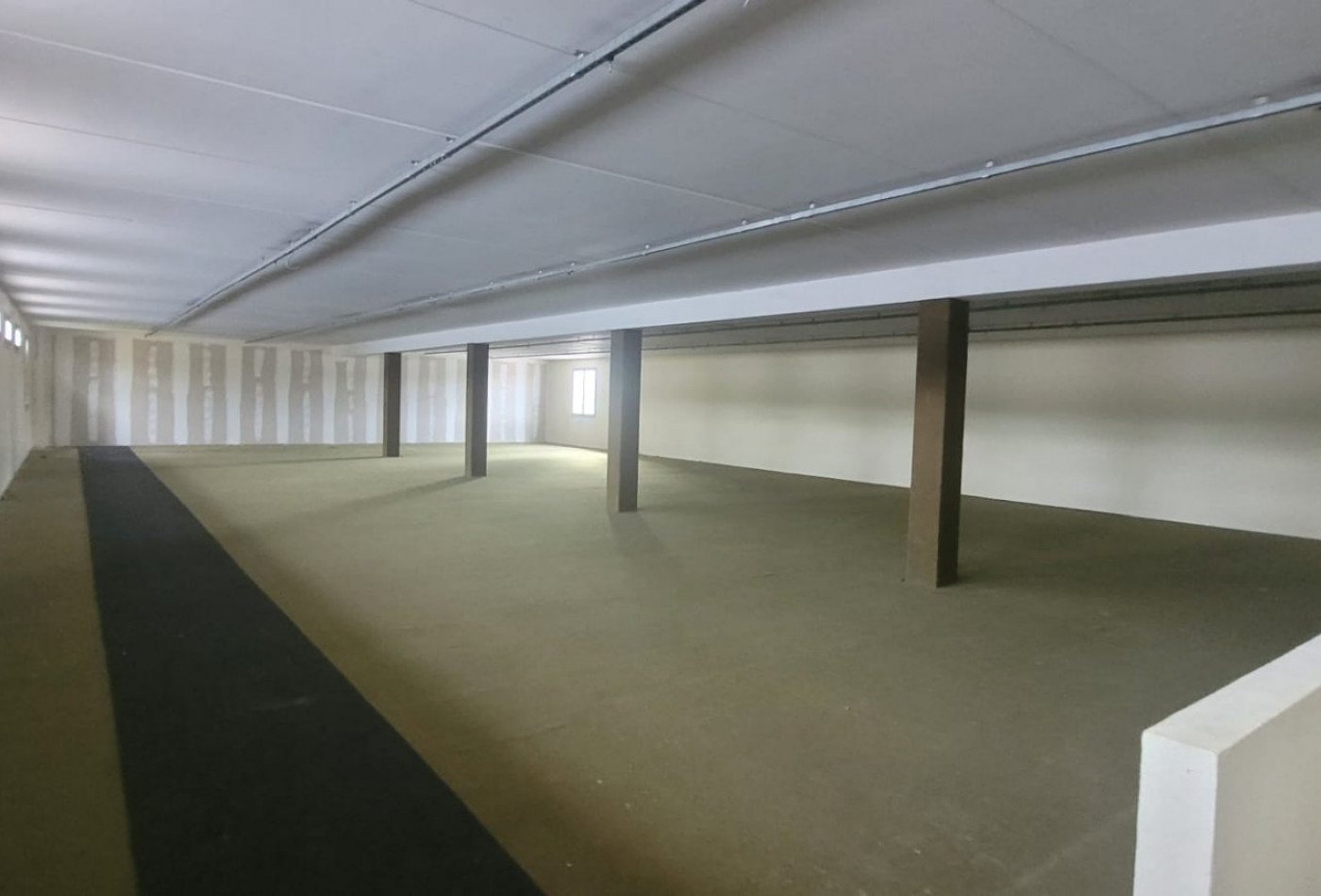 location Atelier Varilhes - Photo 1