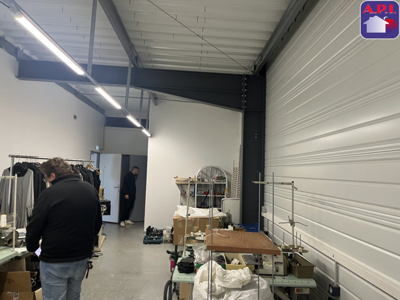 location Local commercial Pamiers - Photo 6