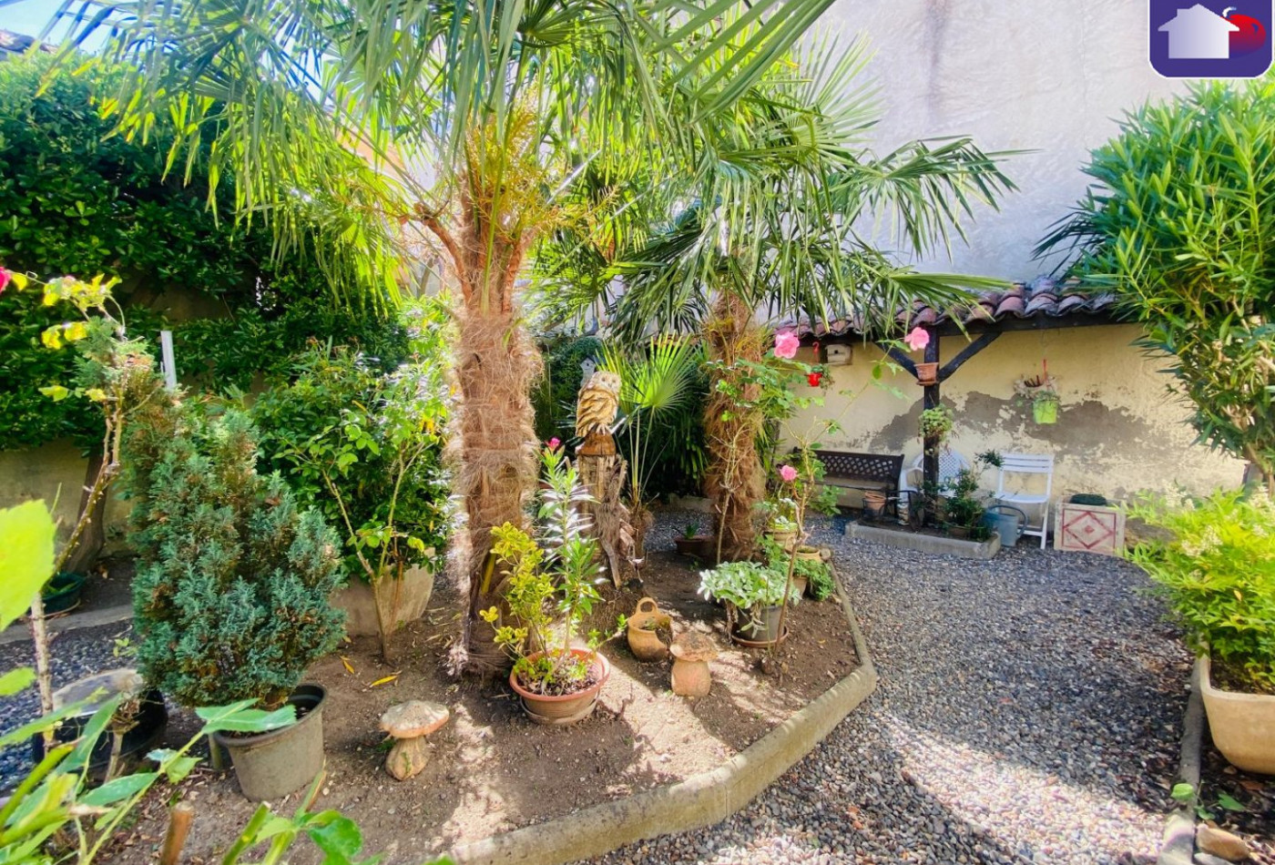 vente Maison Carla Bayle - Photo 1