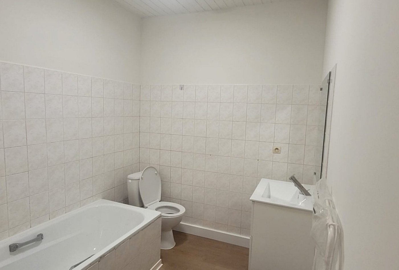 location Appartement Verniolle - Photo 3
