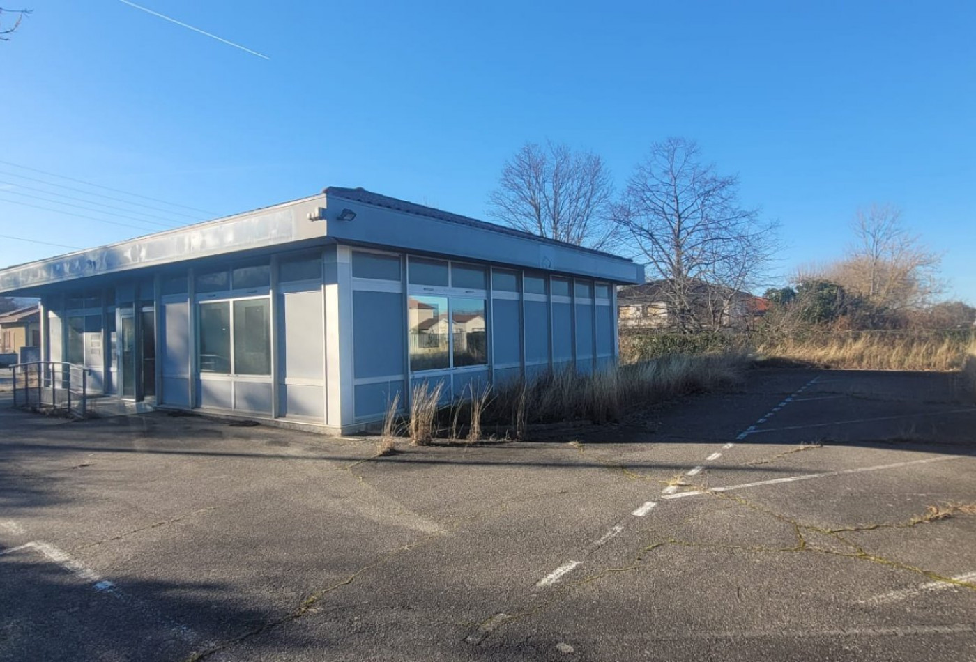 location Bureau Saint Jean Du Falga - Photo 2