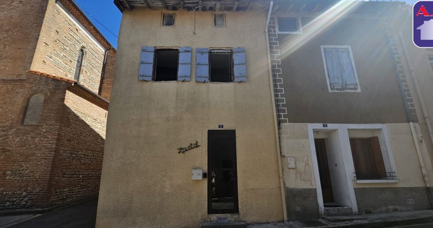 vente Maison de village Montaut