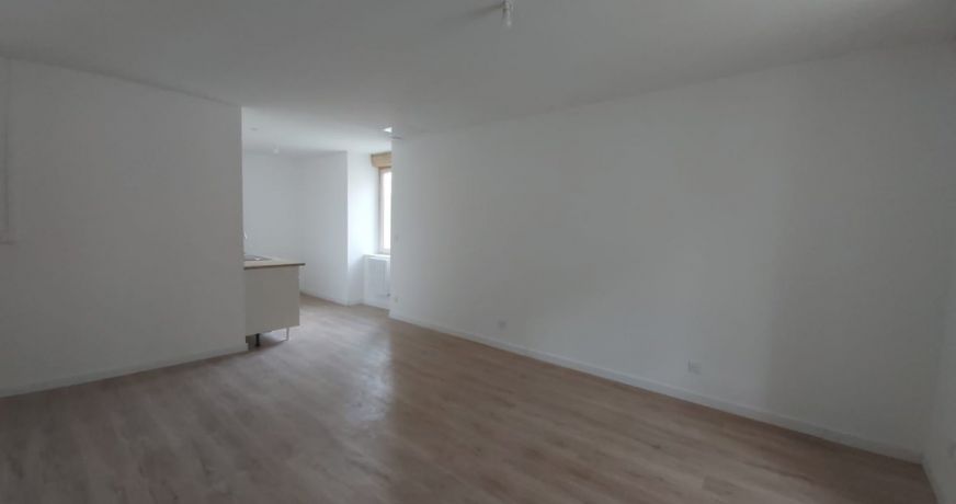 location Appartement Ussat