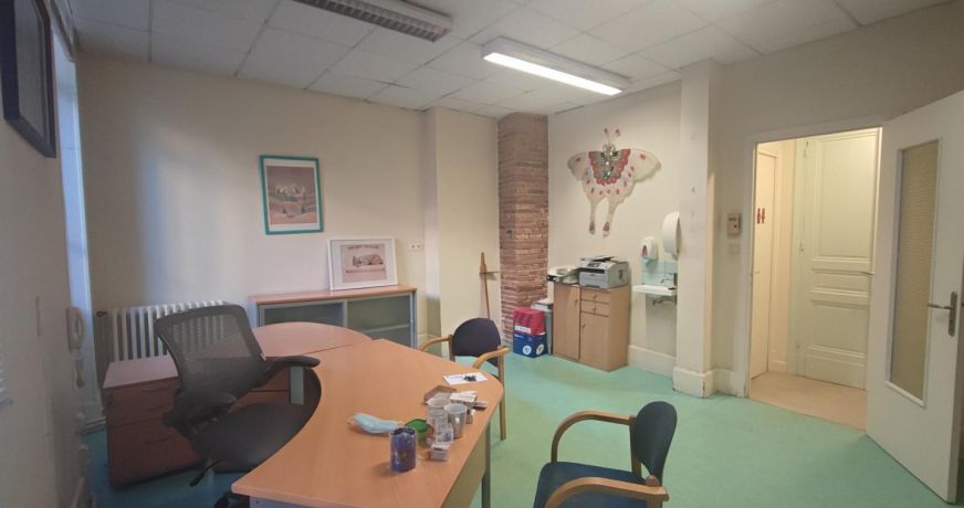 location Bureau Foix
