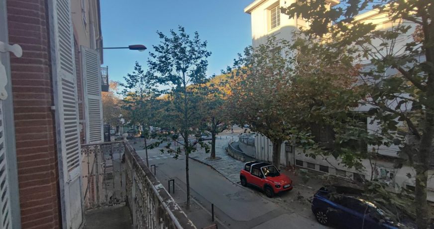 location Bureau Foix