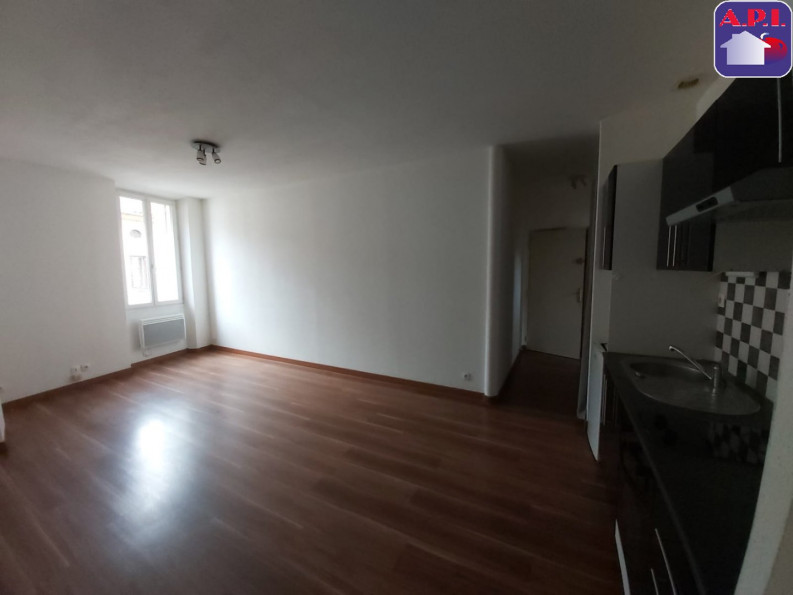 location Appartement Tarascon Sur Ariege - Photo 2
