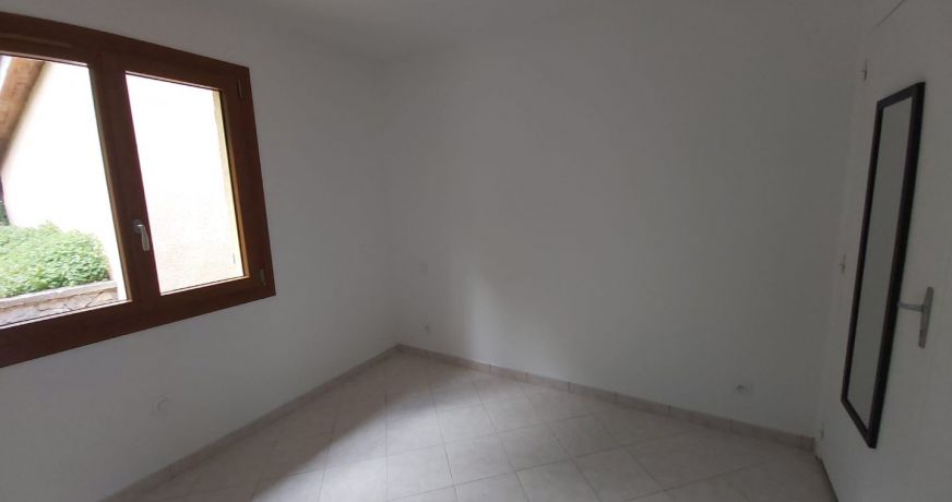 location Maison Belcaire