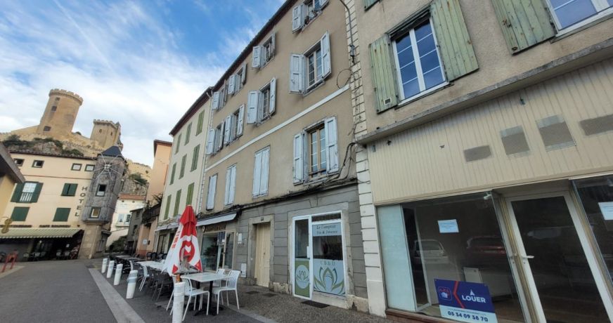location Local commercial Foix
