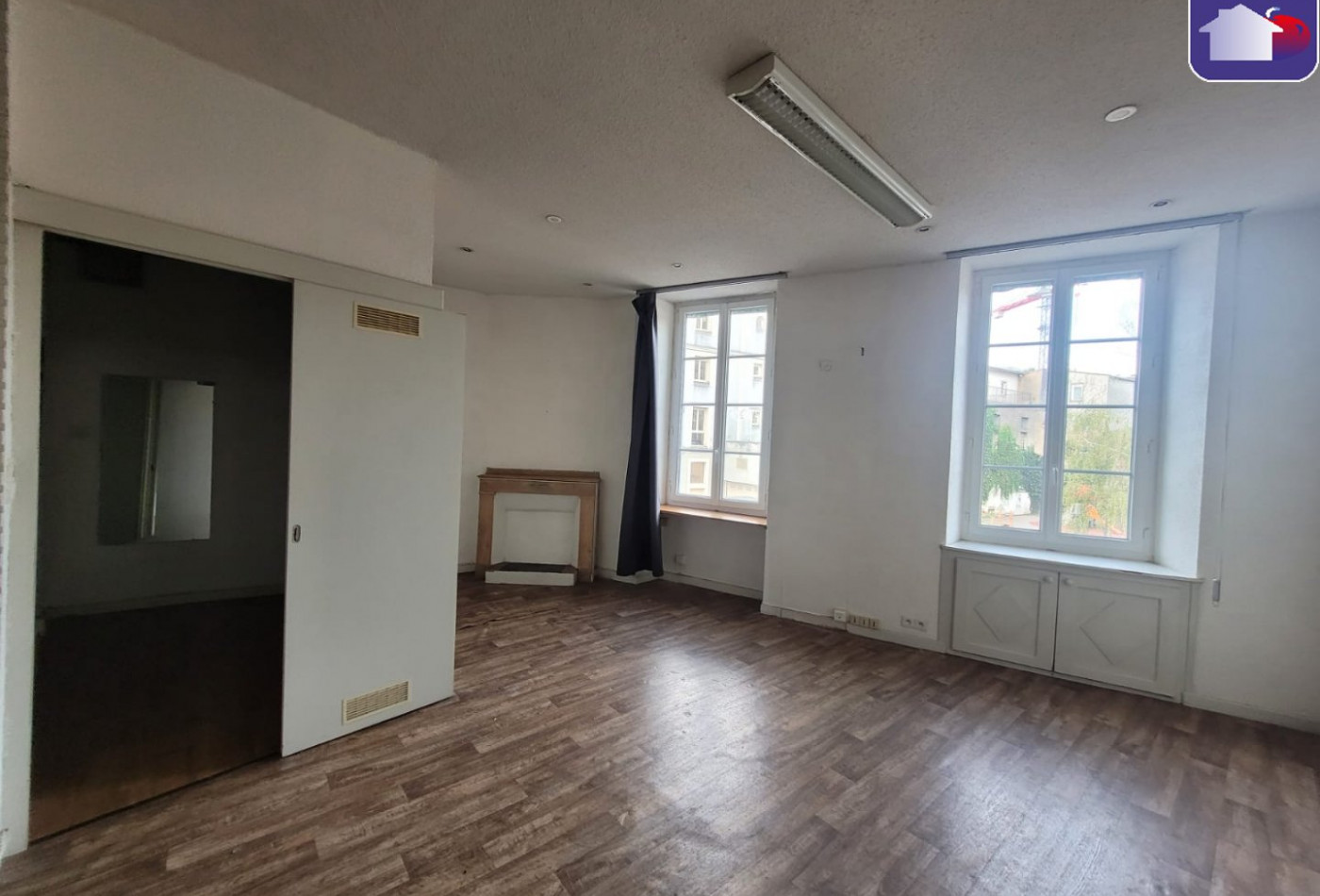 location Local commercial Foix - Photo 8