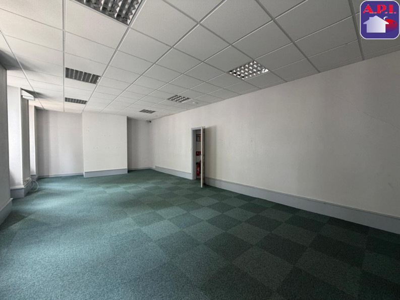 location Ateliers et bureaux Foix - Photo 2