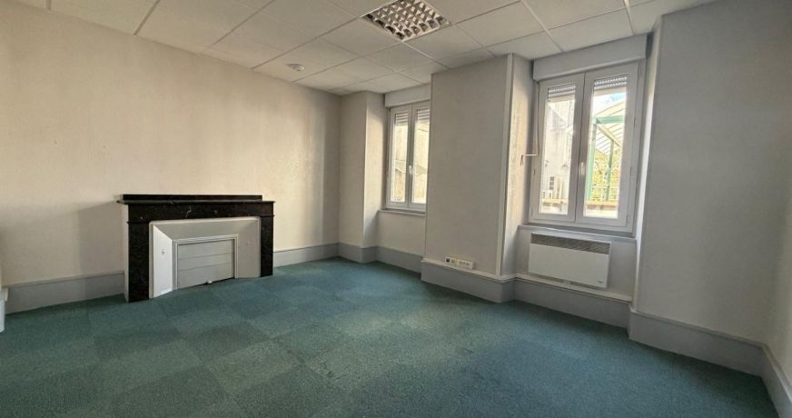 location Ateliers et bureaux Foix