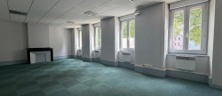 location Ateliers et bureaux Foix