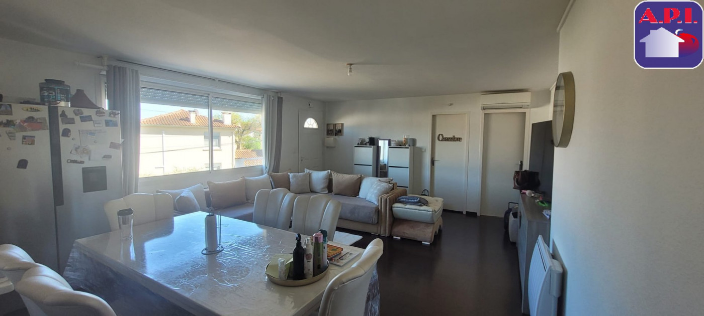 location Appartement Saint Jean Du Falga - Photo 2