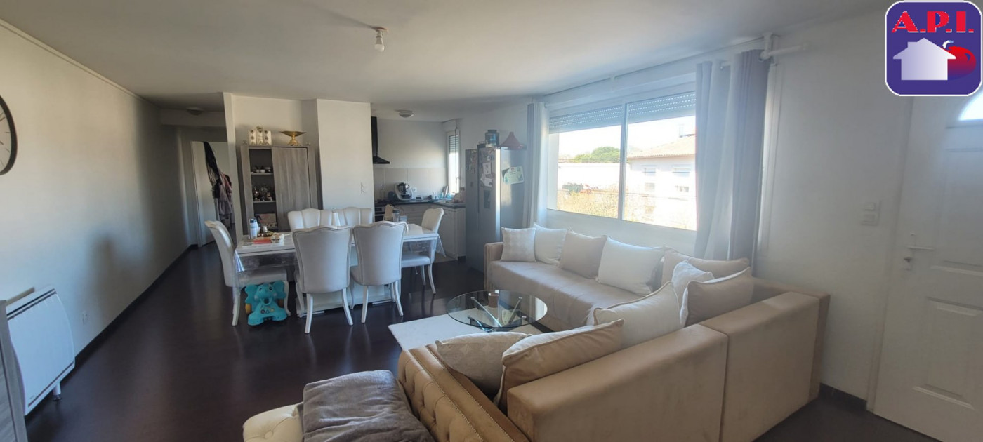 location Appartement Saint Jean Du Falga - Photo 1