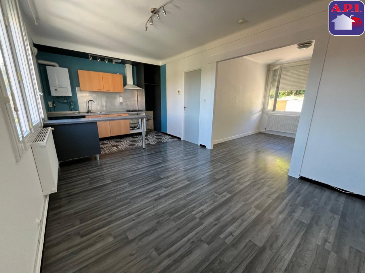 location Maison Lavelanet - Photo 1