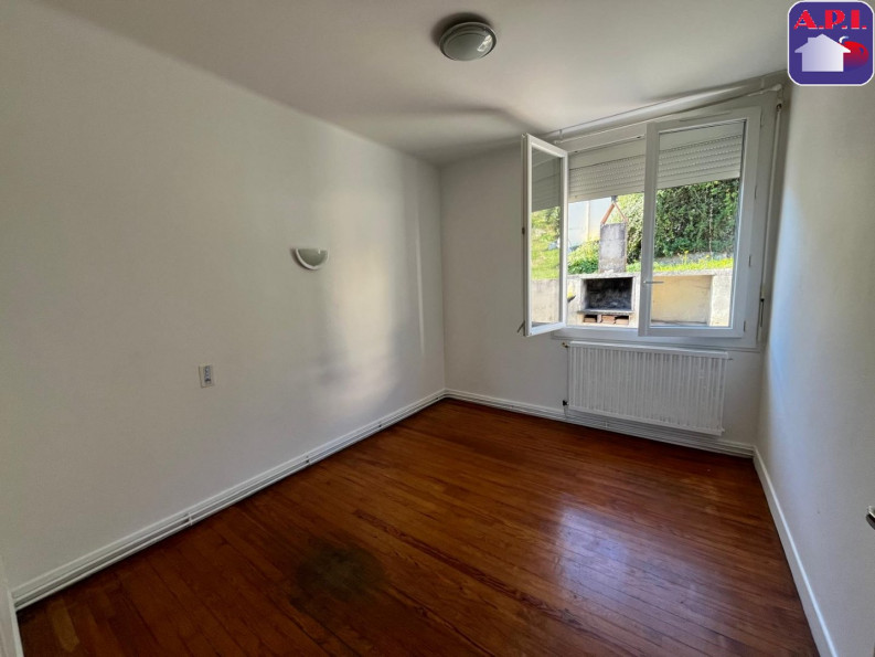 location Maison Lavelanet - Photo 4