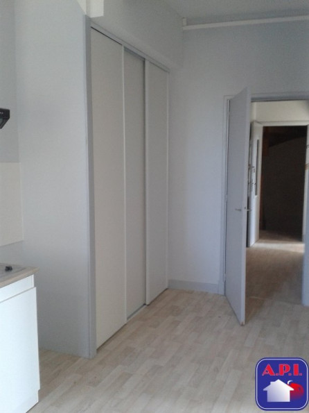 location Appartement rénové Saint Girons - Photo 4