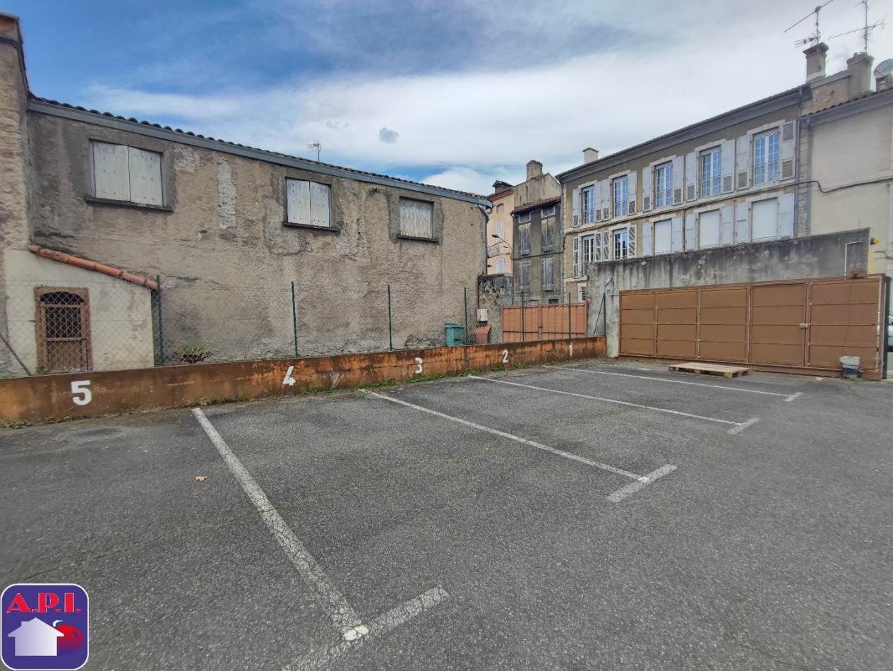 location Parking extérieur Saint Girons - Photo 1