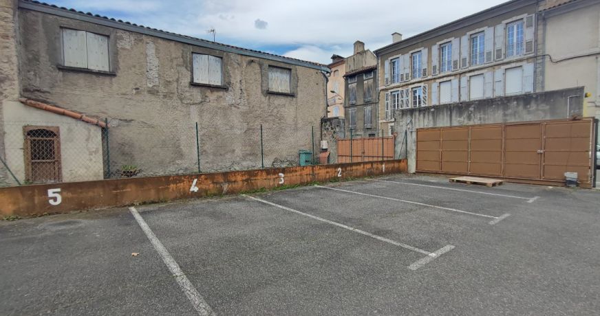 location Parking extérieur Saint Girons