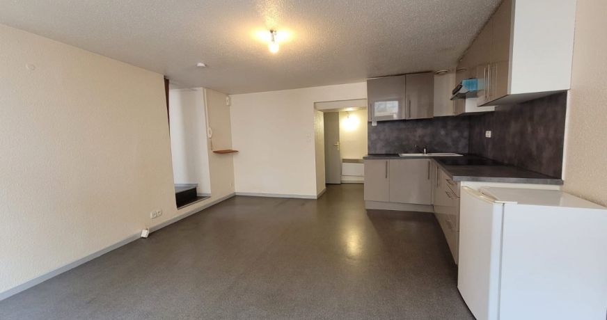 location Duplex Foix