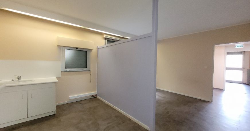 location Locaux d'activité Lavelanet