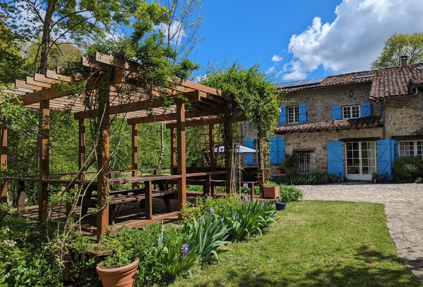 vente Propriété La Bastide De Serou - Photo 2