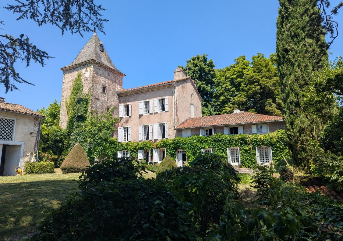 sale Manoir Saint Girons