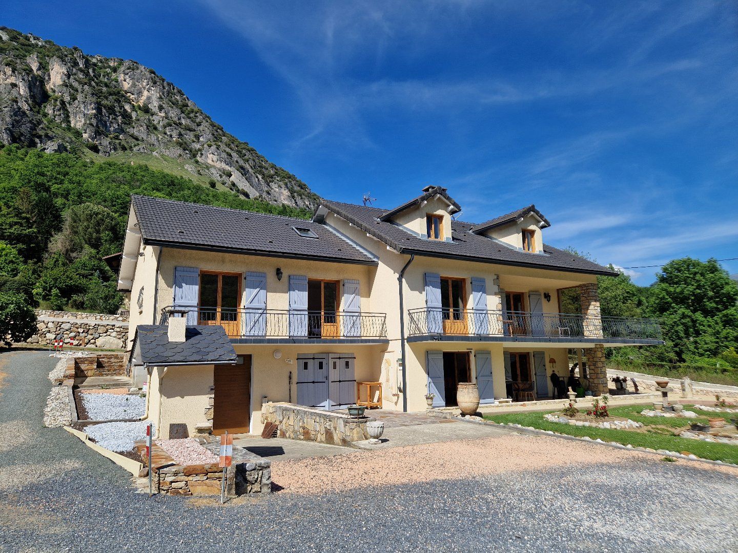 à vendre Maison individuelle Tarascon Sur Ariege