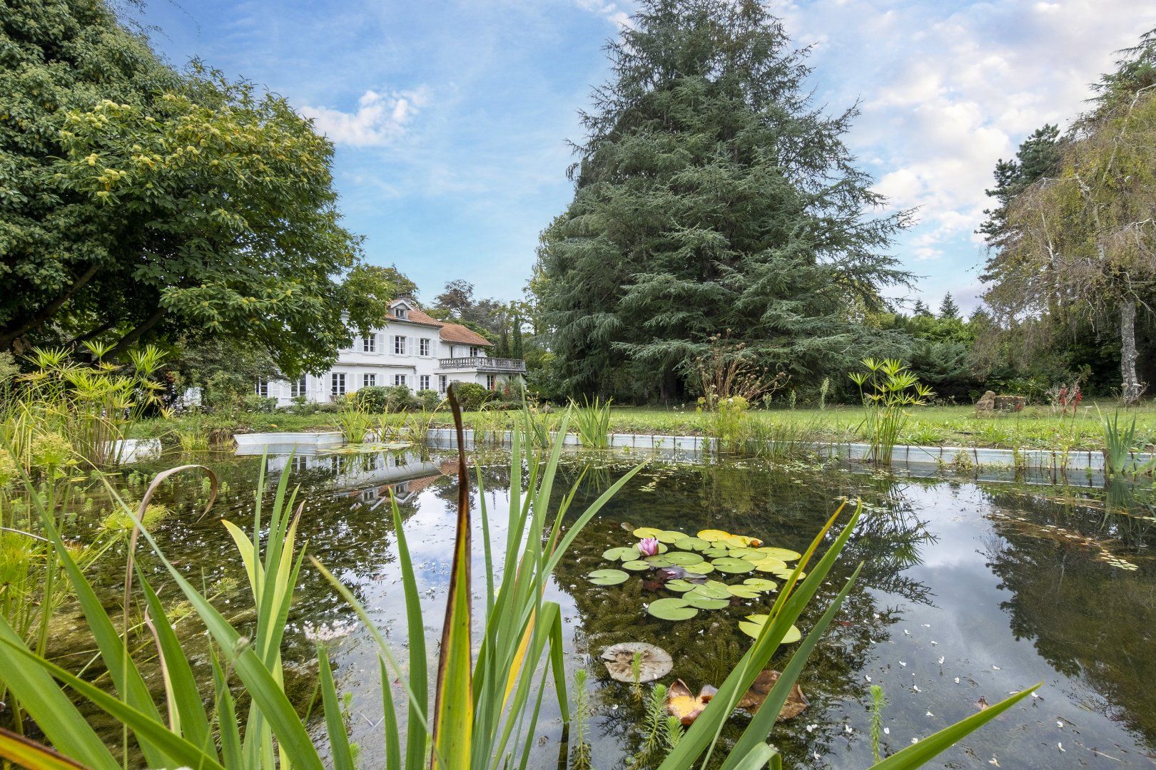 à vendre Maison bourgeoise Villeneuve D'olmes